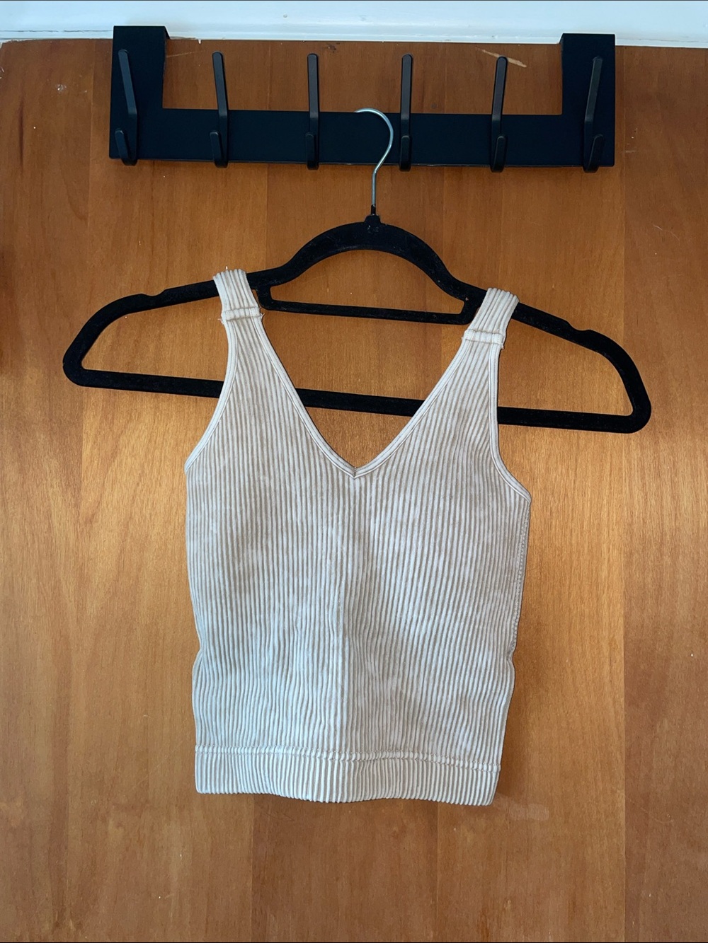 Zenana Outfitters Beige Ribbed V-Neck Tank
